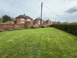 Photo 13- click for photo gallery